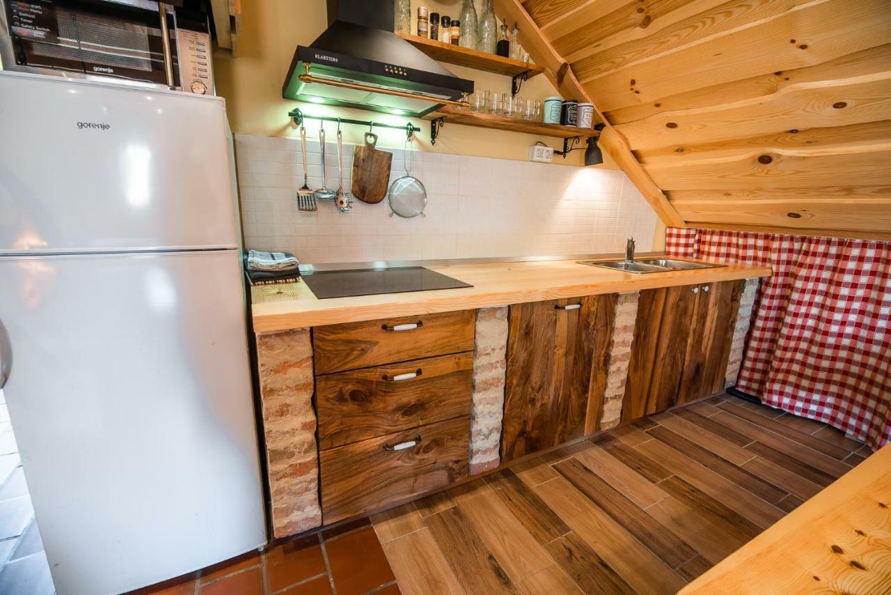 Apartment With Sauna Pr' Geci Dobova ภายนอก รูปภาพ