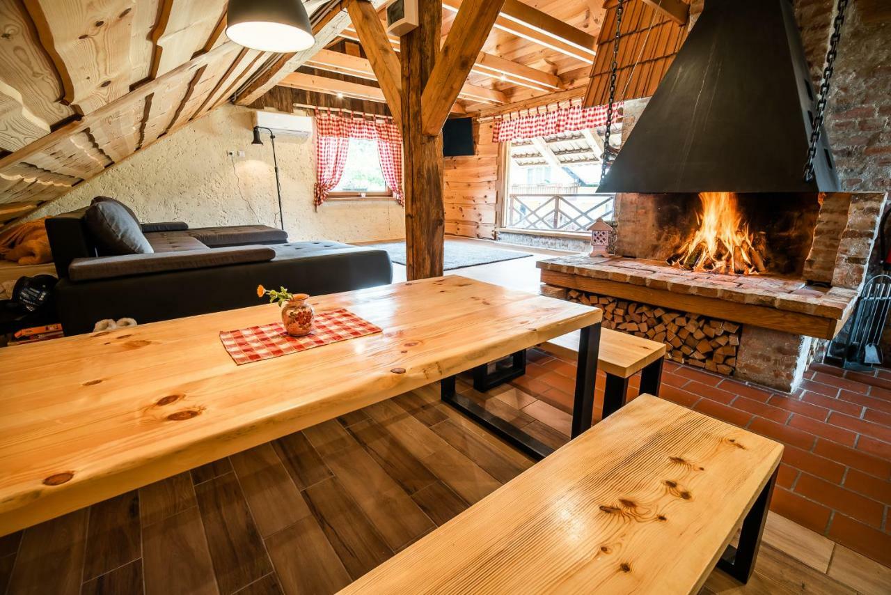 Apartment With Sauna Pr' Geci Dobova ภายนอก รูปภาพ